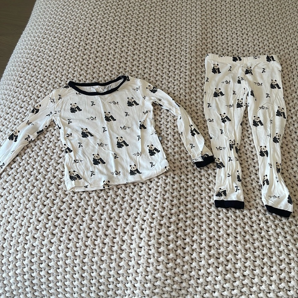Kyte Baby Two Piece Pajama Set